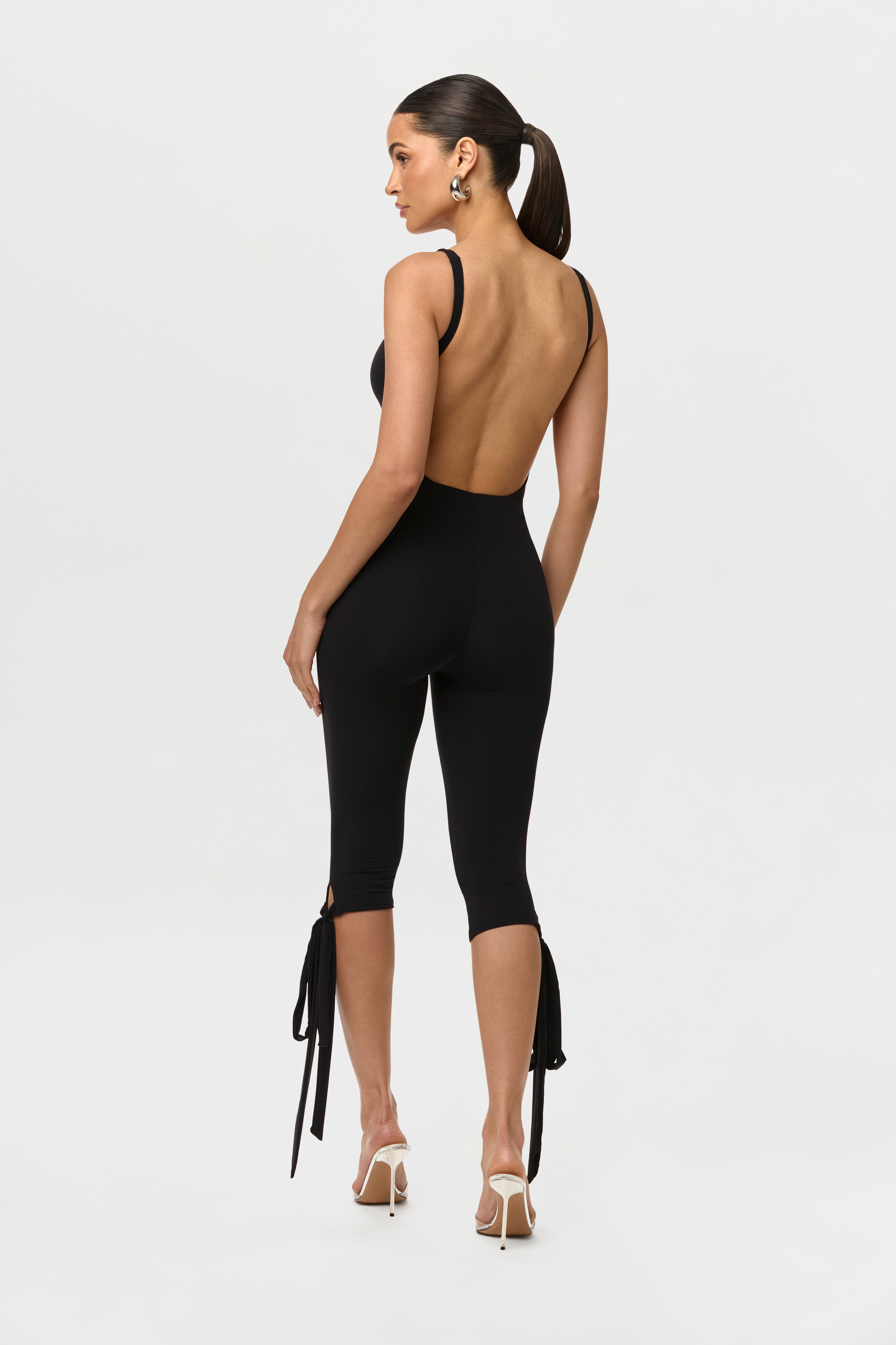 Naked Tie Capri Leggings
