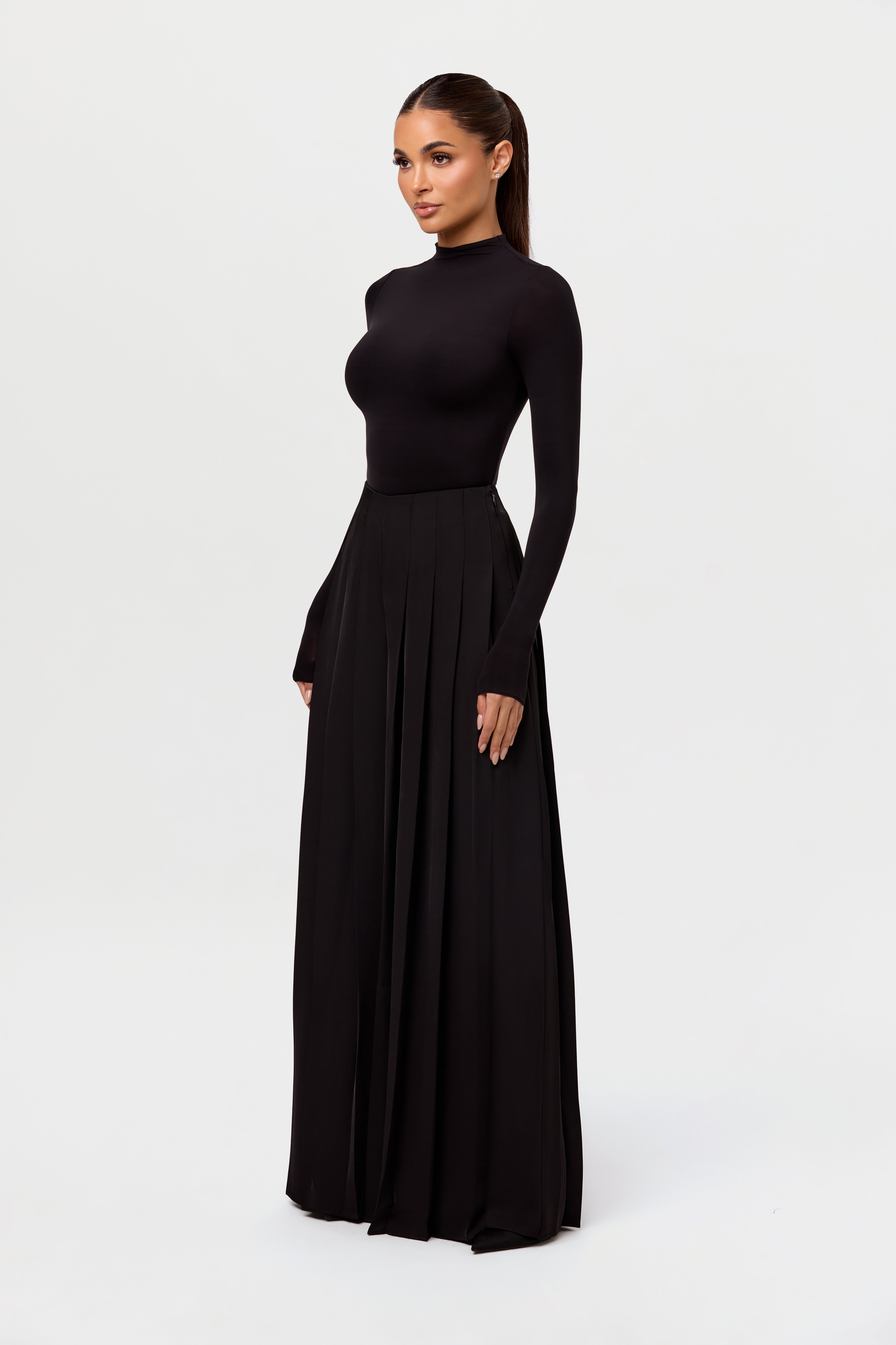 Pleated Wide Leg Pant