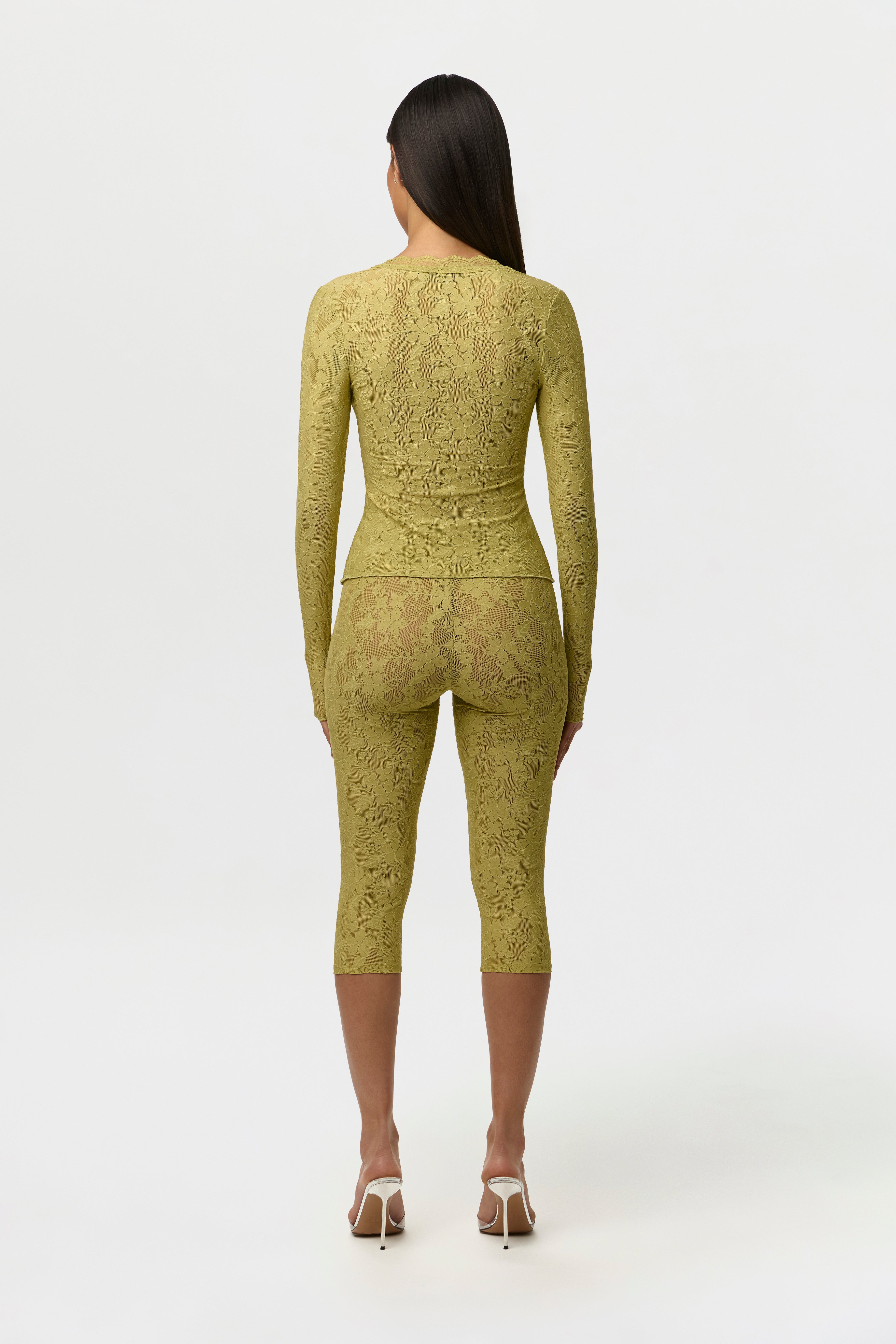Stretch Lace Cropped Legging