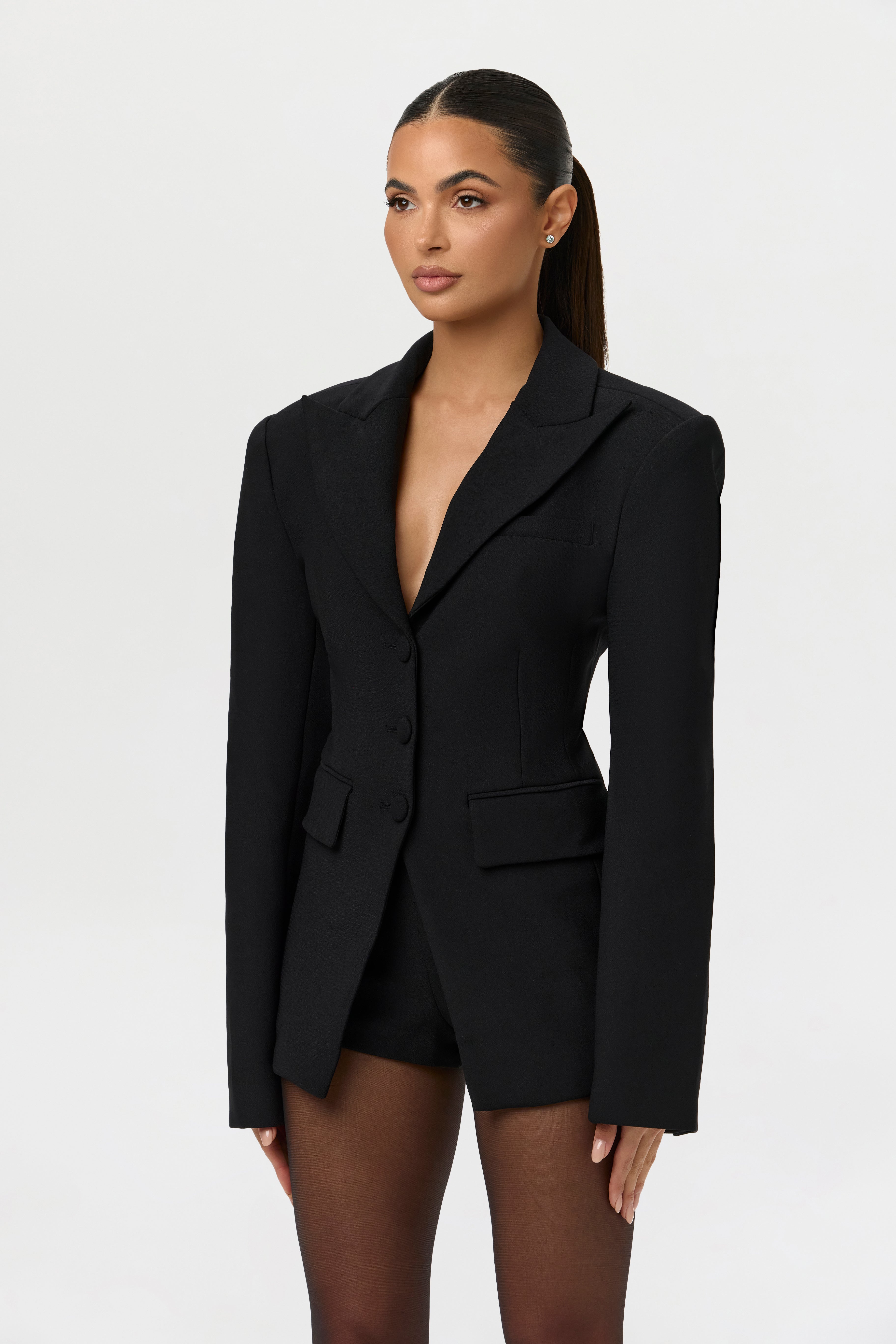 Suiting Hot Pants