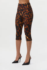 Suiting Tortoise Capri Pants